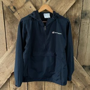 CHAMPION NAVY PACKABLE WINDBREAKER